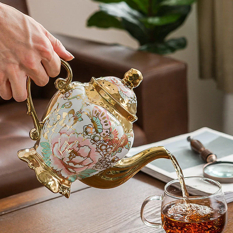 The Art of Tea Brewing: Exploring Different Teapot Styles and Techniques